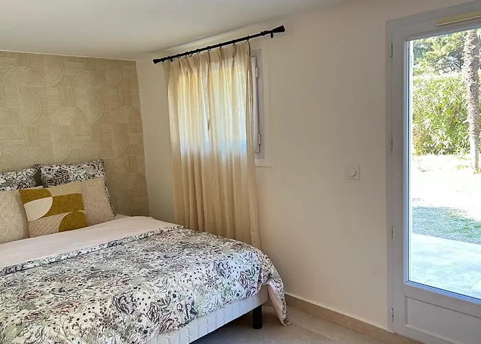 Magnifique Studio Tropezien A 300 M De La Plage